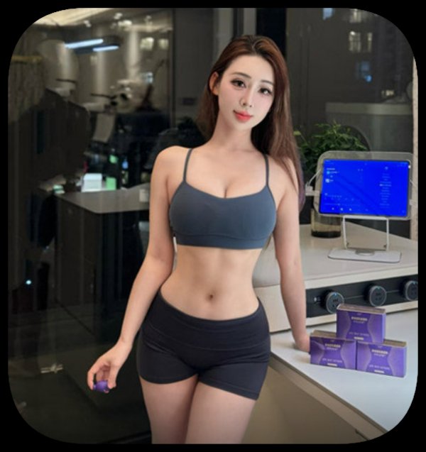 Model photo 3