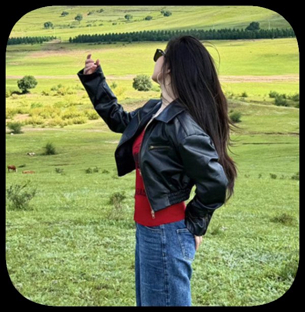 Model photo 2